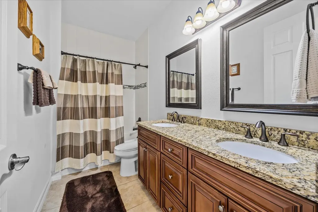 6244 NW Helmsdale Way Port St Lucie FL 34983