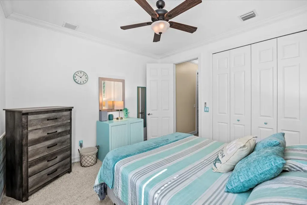 6244 NW Helmsdale Way Port St Lucie FL 34983