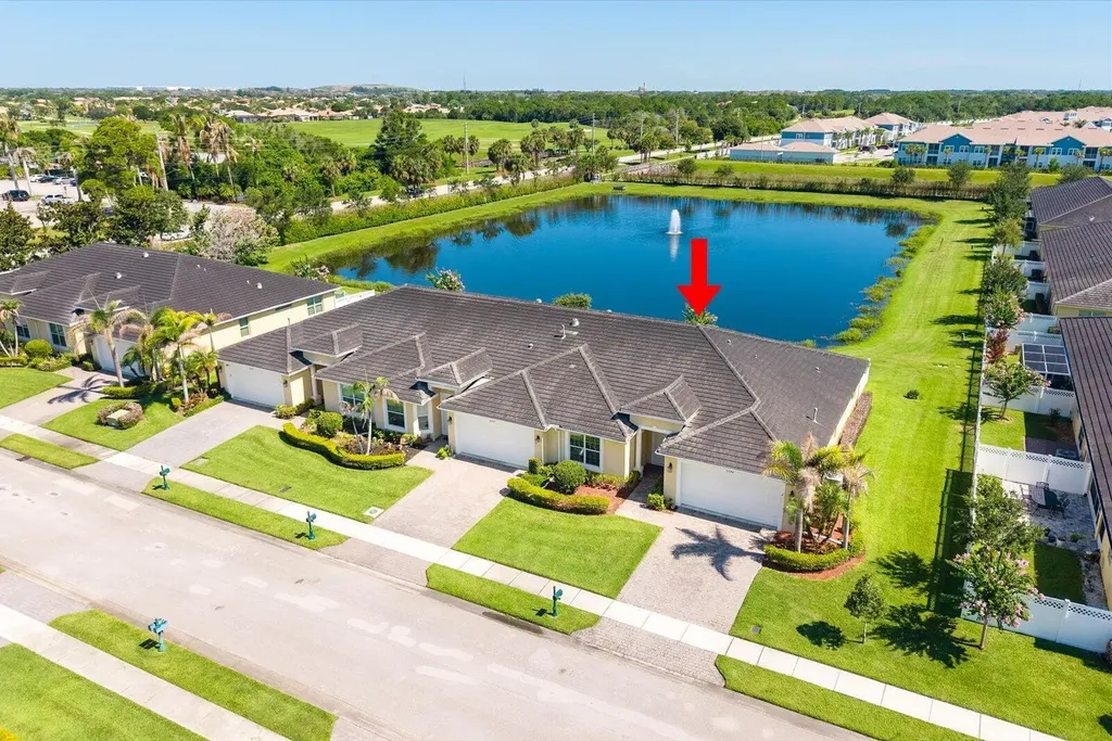 6244 NW Helmsdale Way Port St Lucie FL 34983