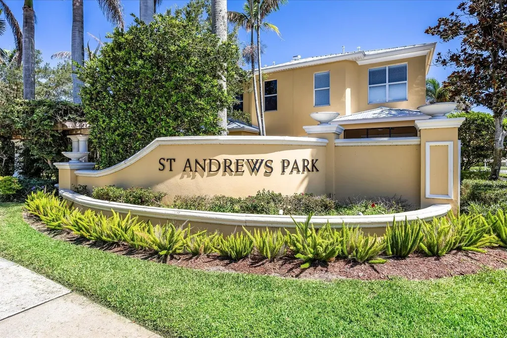 6244 NW Helmsdale Way Port St Lucie FL 34983