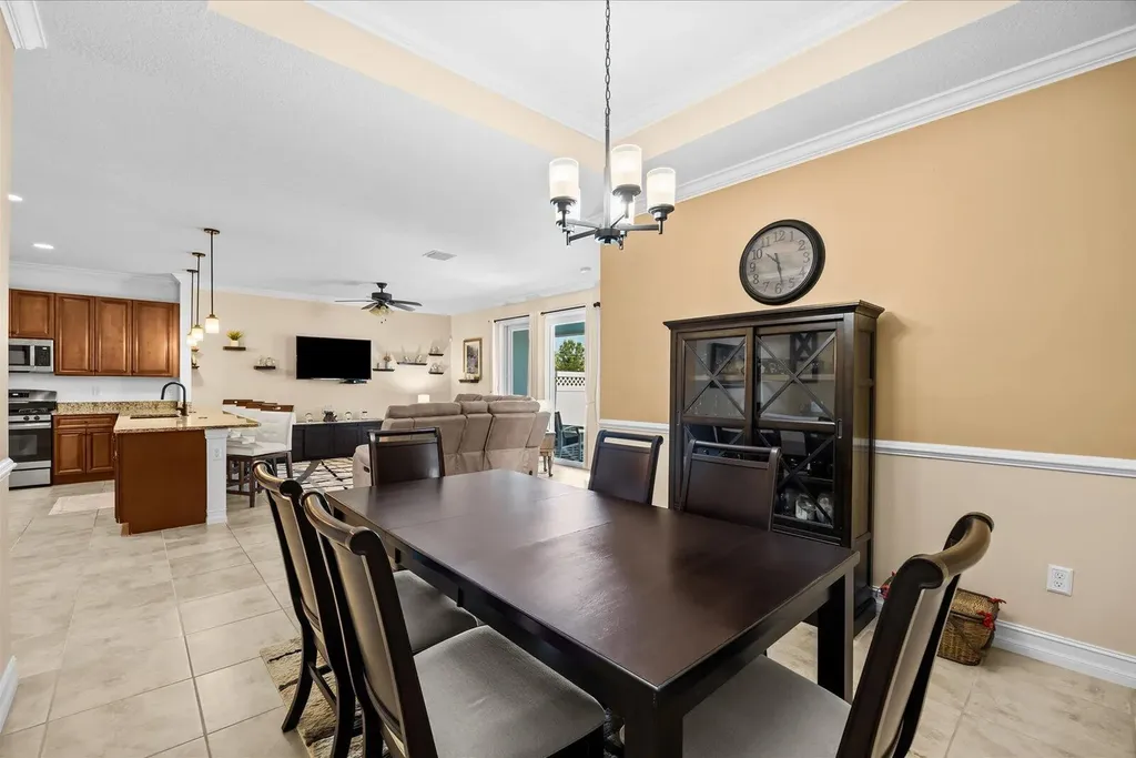 6244 NW Helmsdale Way Port St Lucie FL 34983