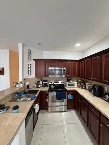 1047 NE 208th Street Miami FL 33179