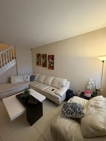 1047 NE 208th Street Miami FL 33179
