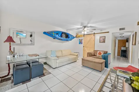 7401 NW 16th Street Plantation FL 33313