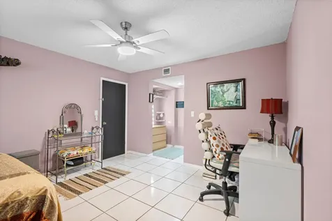 7401 NW 16th Street Plantation FL 33313