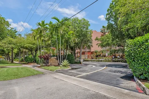 7401 NW 16th Street Plantation FL 33313