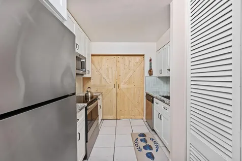 7401 NW 16th Street Plantation FL 33313