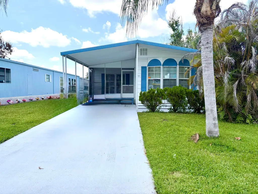 52 Camino Del Rio Port St Lucie FL 34952