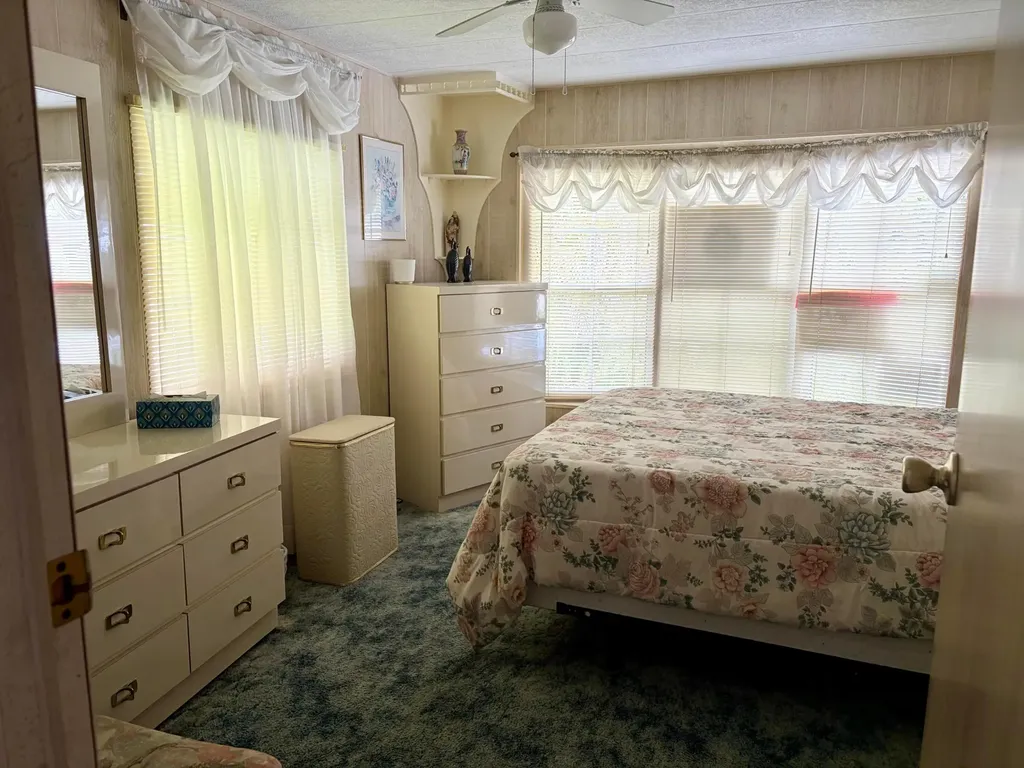 52 Camino Del Rio Port St Lucie FL 34952