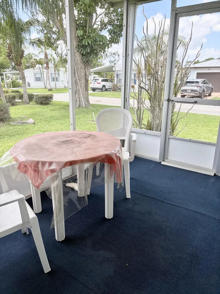 52 Camino Del Rio Port St Lucie FL 34952