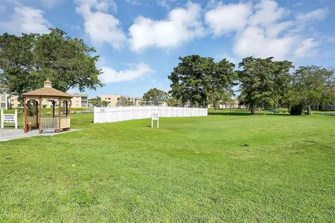 2780 N Pine Island Road Sunrise FL 33322
