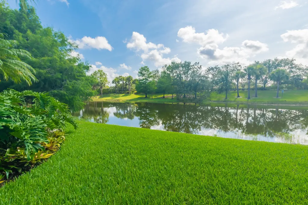 11216 SW Pembroke Drive Port St Lucie FL 34987