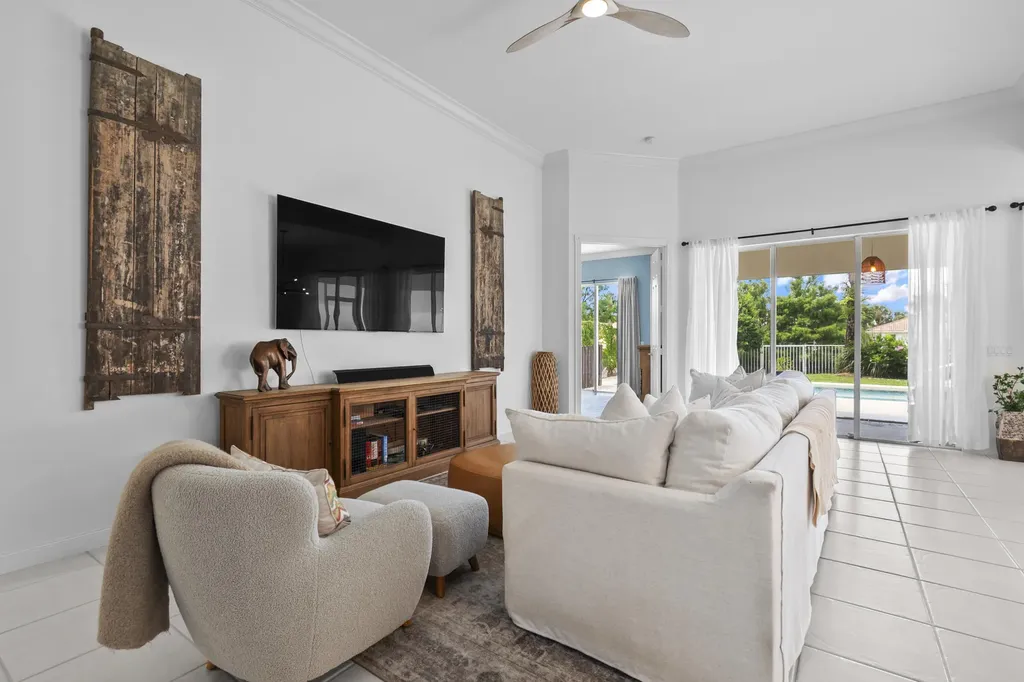 8186 Laborie Lane Wellington FL 33414
