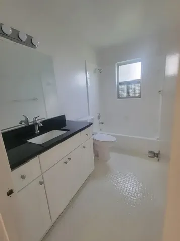 242 SE 24th Avenue Boynton Beach FL 33435