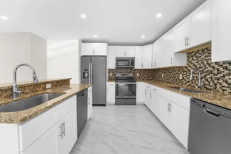 22207 Alyssum Way Boca Raton FL 33433