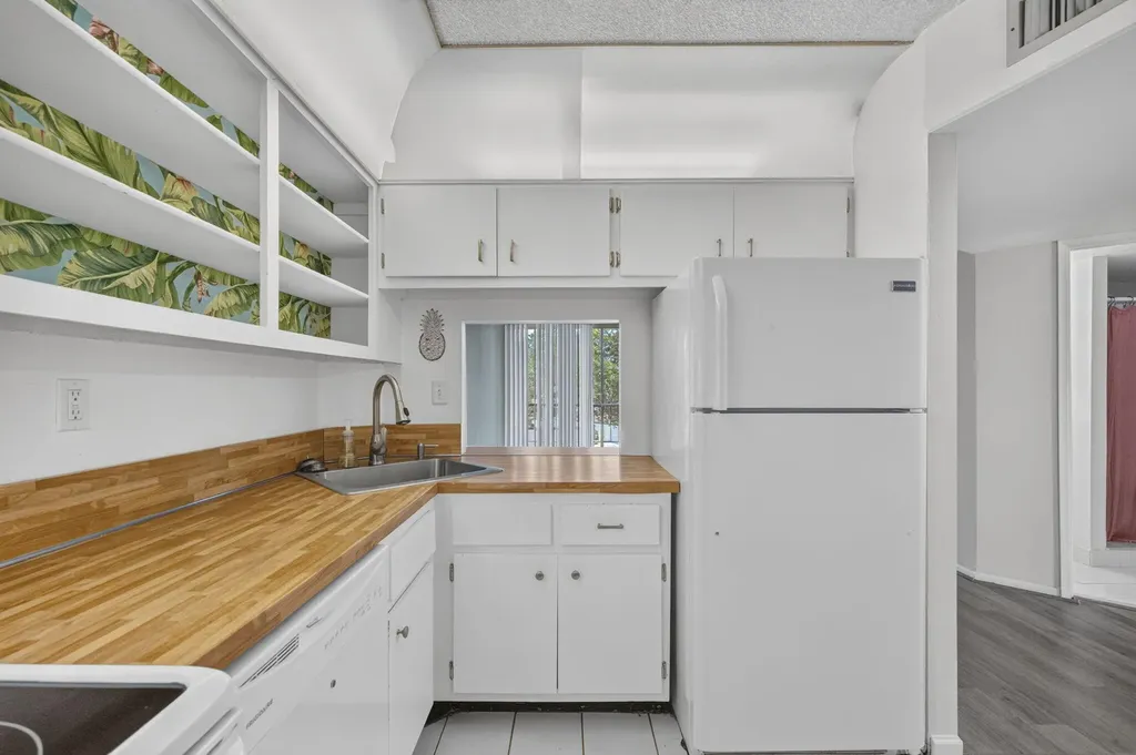 4501 NE 21st Avenue Fort Lauderdale FL 33308