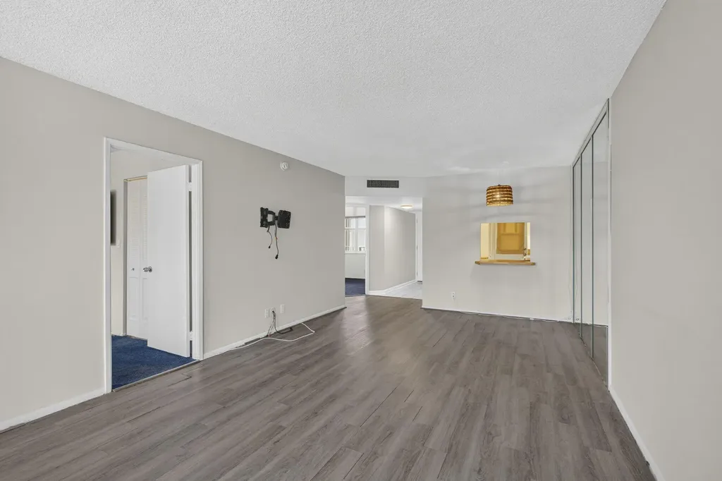 4501 NE 21st Avenue Fort Lauderdale FL 33308