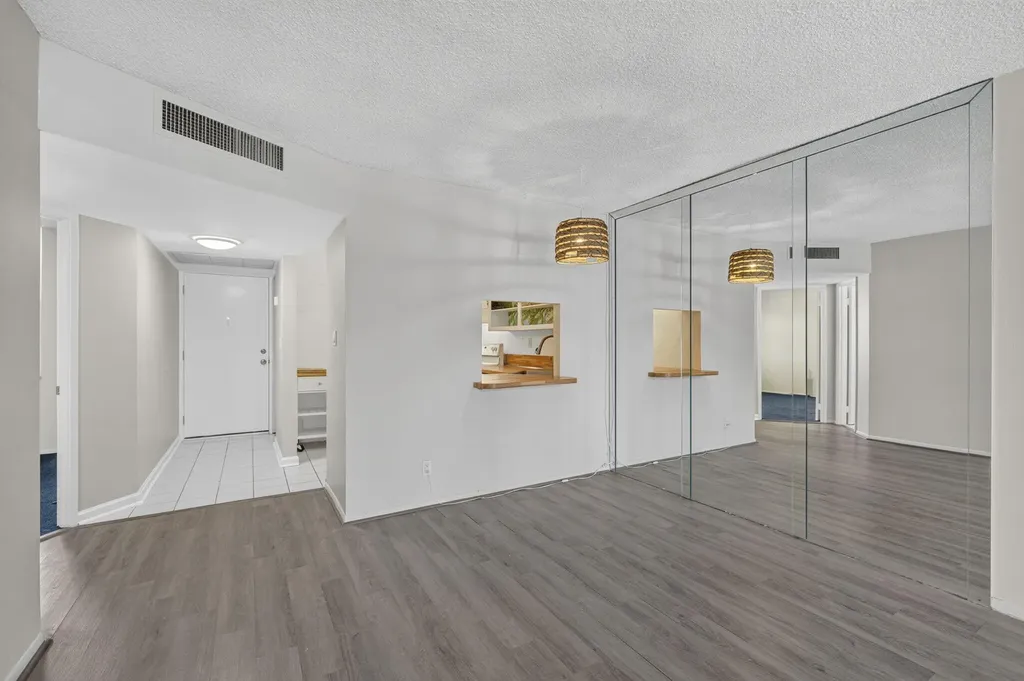 4501 NE 21st Avenue Fort Lauderdale FL 33308