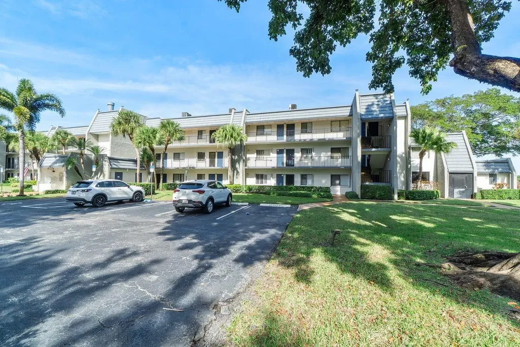 4832 Esedra Court Lake Worth FL 33467