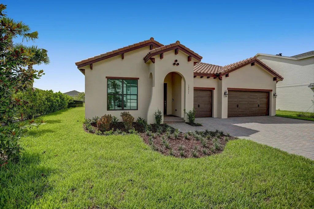 19411 Broad Shore Walk The Acreage FL 33470