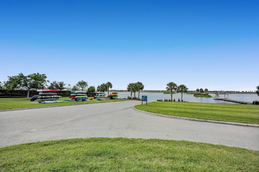 19411 Broad Shore Walk The Acreage FL 33470