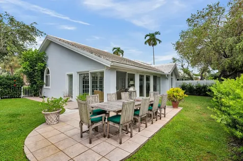 2402 Saratoga Bay Drive West Palm Beach FL 33409