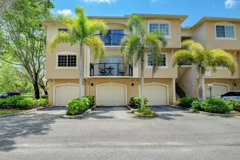 300 Crestwood Court N Royal Palm Beach FL 33411