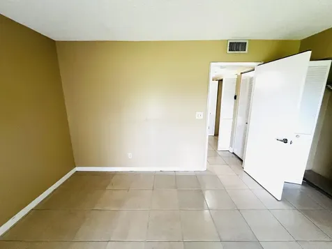 1605 Meadows Circle W Boynton Beach FL 33436