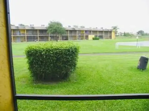 1605 Meadows Circle W Boynton Beach FL 33436