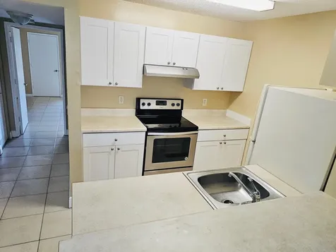 1605 Meadows Circle W Boynton Beach FL 33436