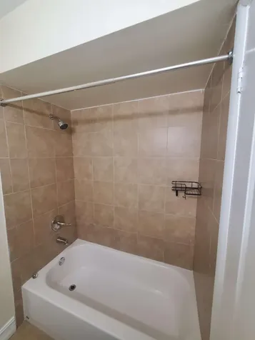 12 Wimbledon Lakes Drive Plantation FL 33324