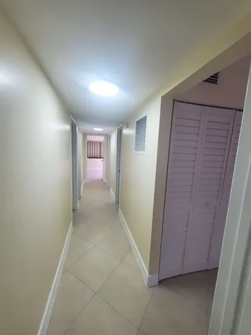 12 Wimbledon Lakes Drive Plantation FL 33324