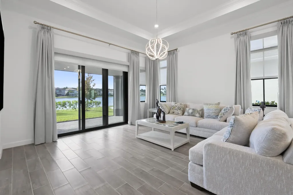 369 SE Fascino Circle Port St Lucie FL 34984