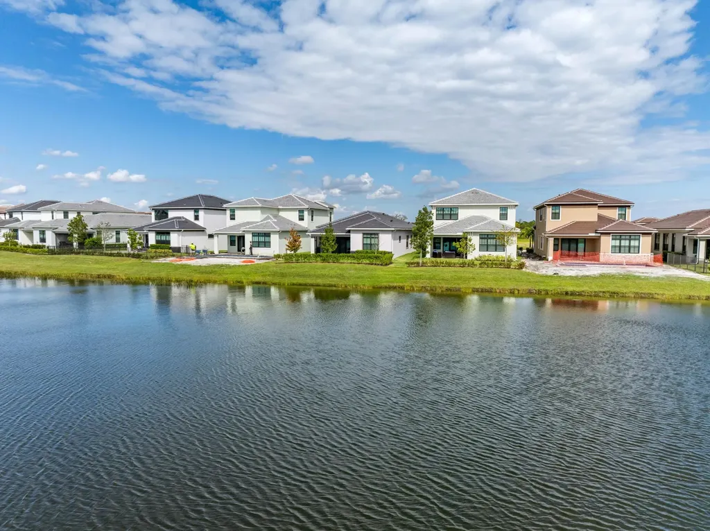 369 SE Fascino Circle Port St Lucie FL 34984