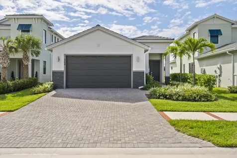 369 SE Fascino Circle Port St Lucie FL 34984