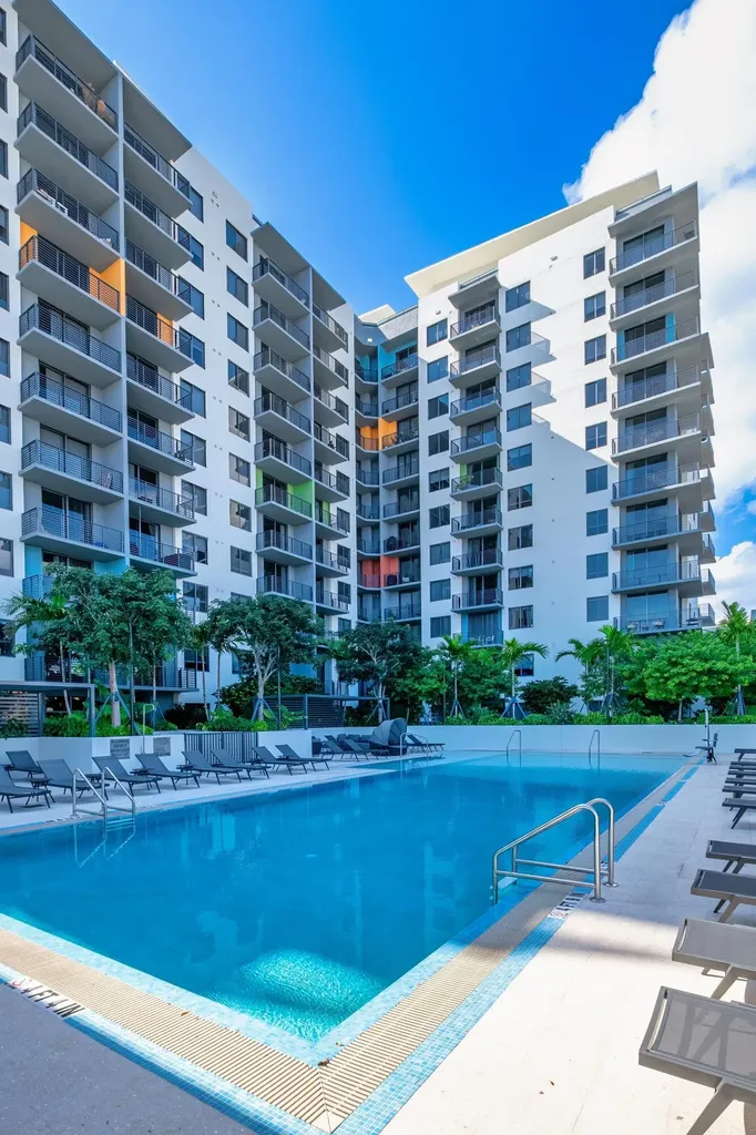 600 N Andrews Avenue Fort Lauderdale FL 33311