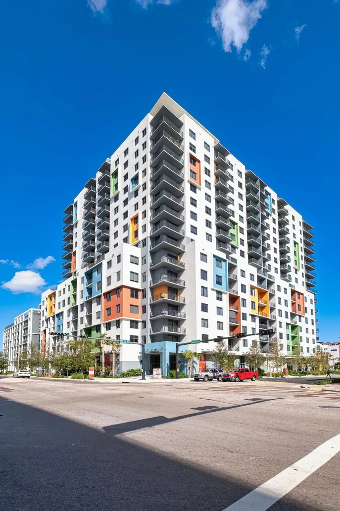600 N Andrews Avenue Fort Lauderdale FL 33311