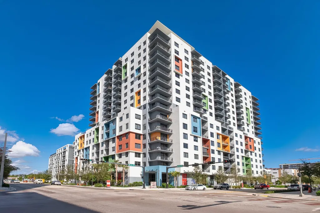 600 N Andrews Avenue Fort Lauderdale FL 33311