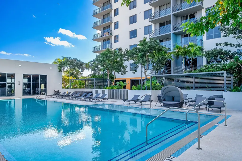 600 N Andrews Avenue Fort Lauderdale FL 33311