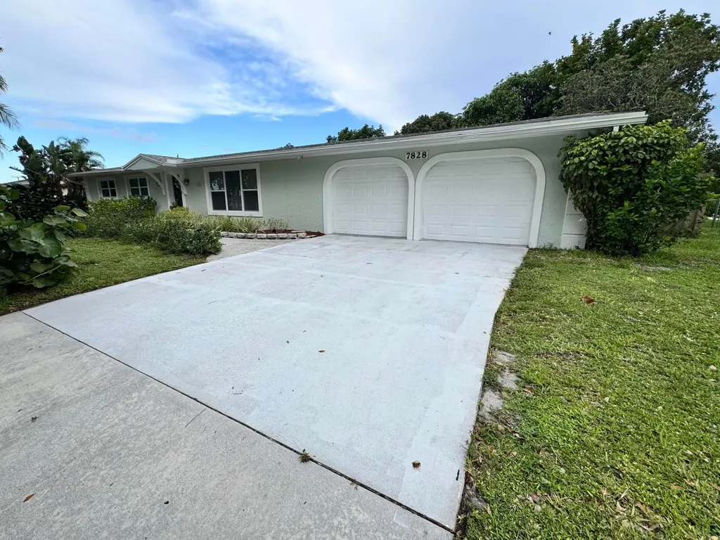 7828 Saint Andrews Road Lake Worth FL 33467