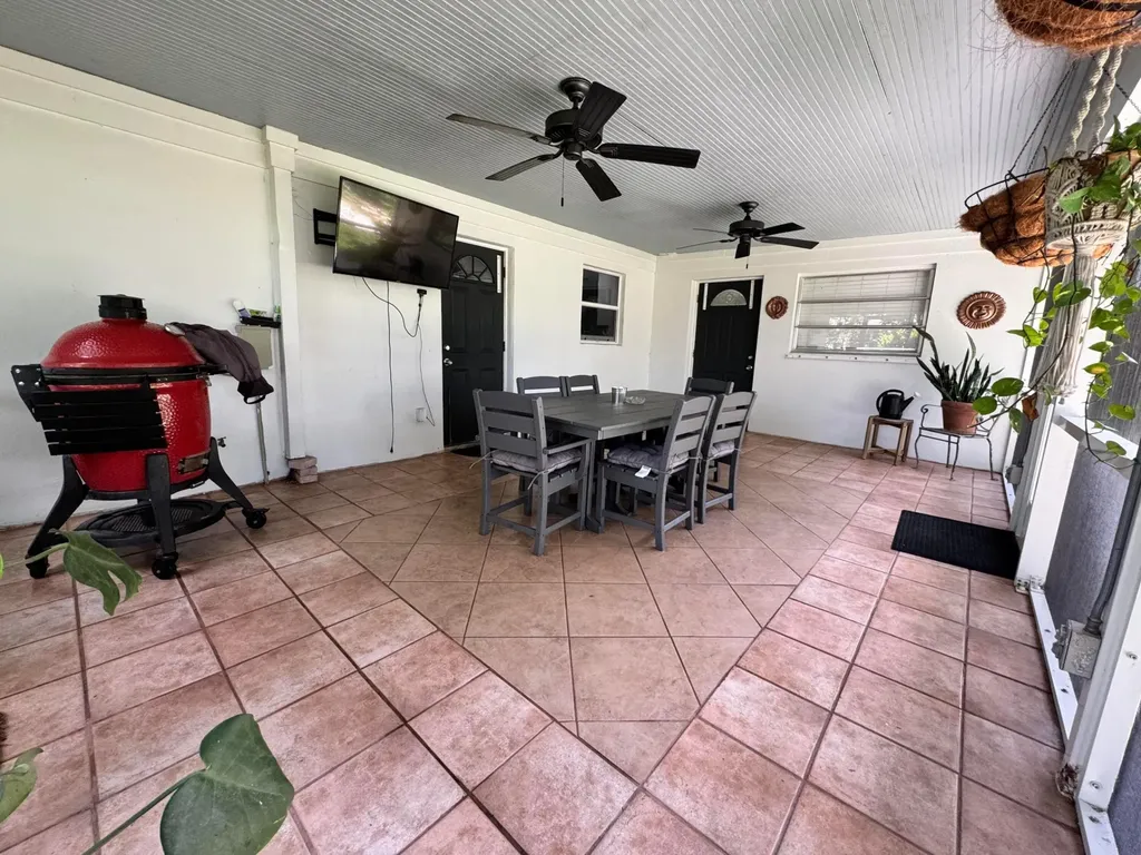 7828 Saint Andrews Road Lake Worth FL 33467