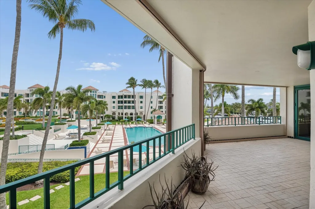 120 SE 5th Avenue Boca Raton FL 33432