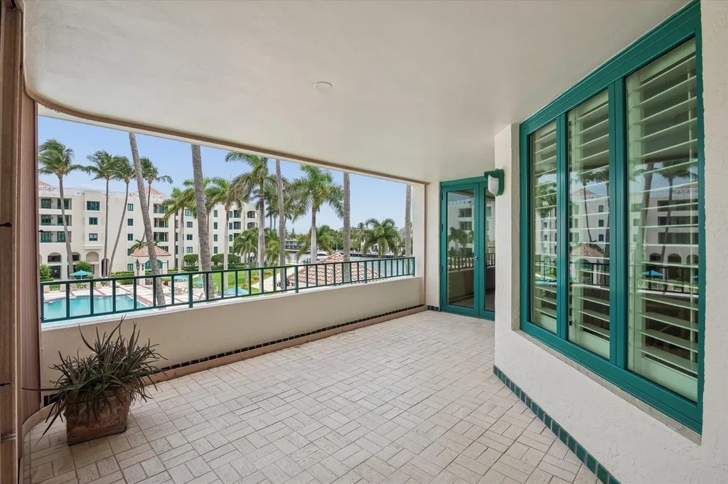 120 SE 5th Avenue Boca Raton FL 33432