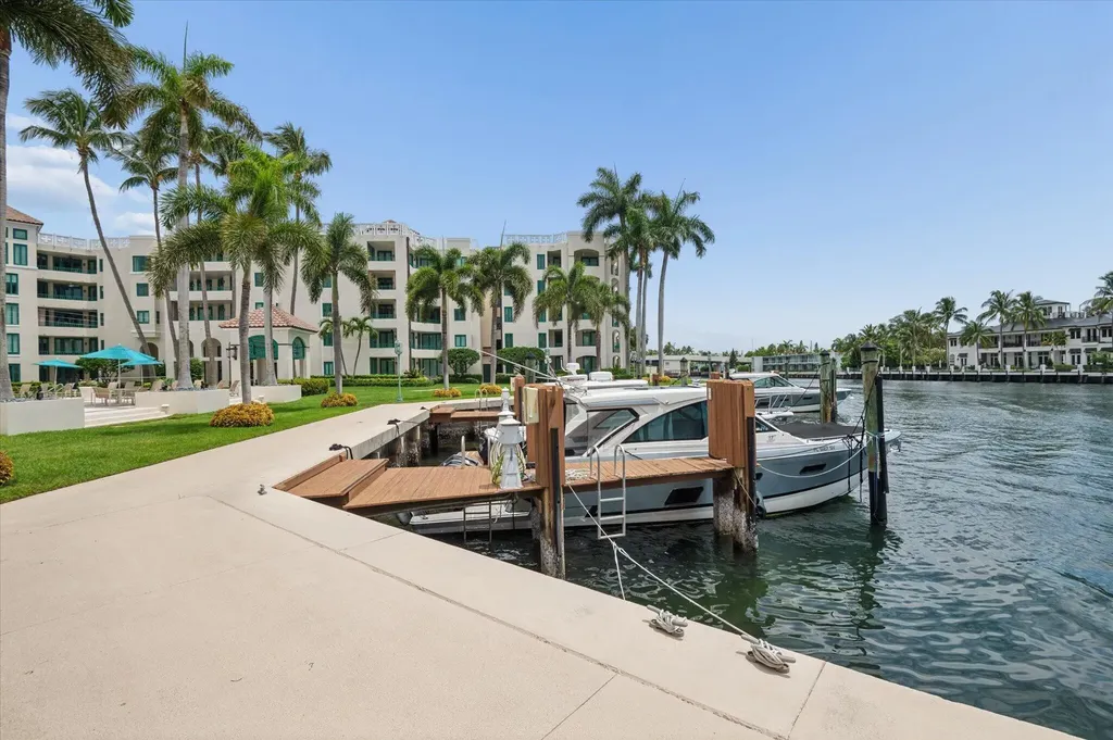 120 SE 5th Avenue Boca Raton FL 33432