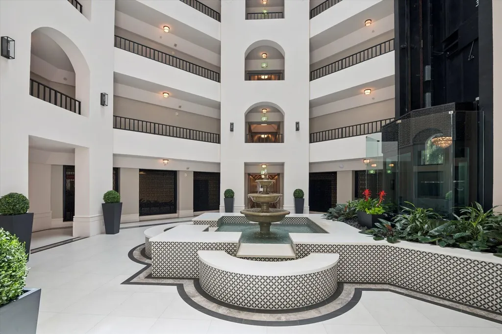 120 SE 5th Avenue Boca Raton FL 33432