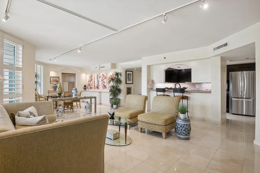 120 SE 5th Avenue Boca Raton FL 33432