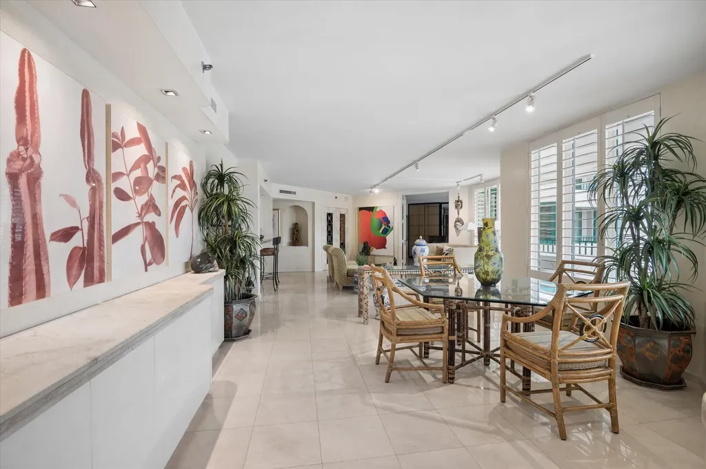120 SE 5th Avenue Boca Raton FL 33432