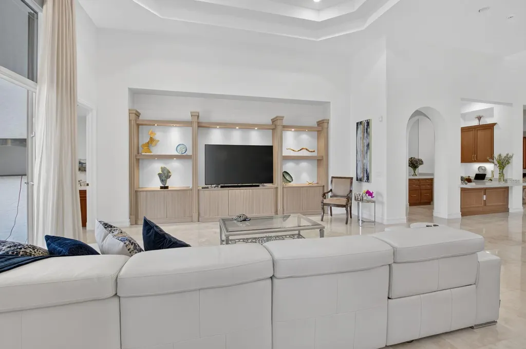 17936 Villa Club Way Boca Raton FL 33496