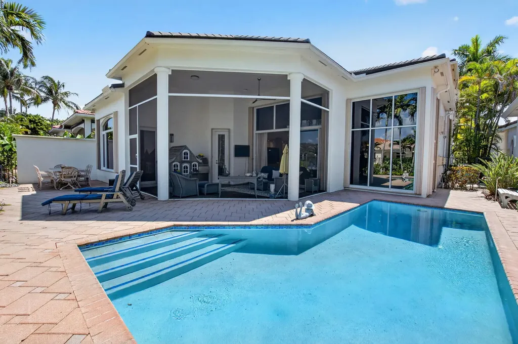 17936 Villa Club Way Boca Raton FL 33496