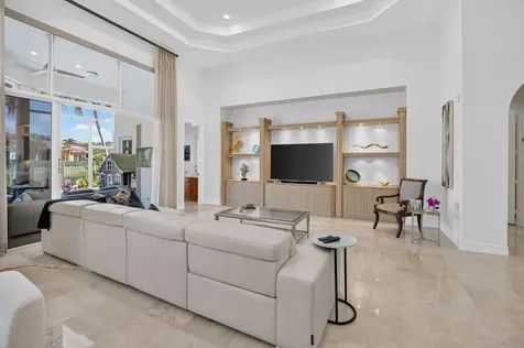 17936 Villa Club Way Boca Raton FL 33496